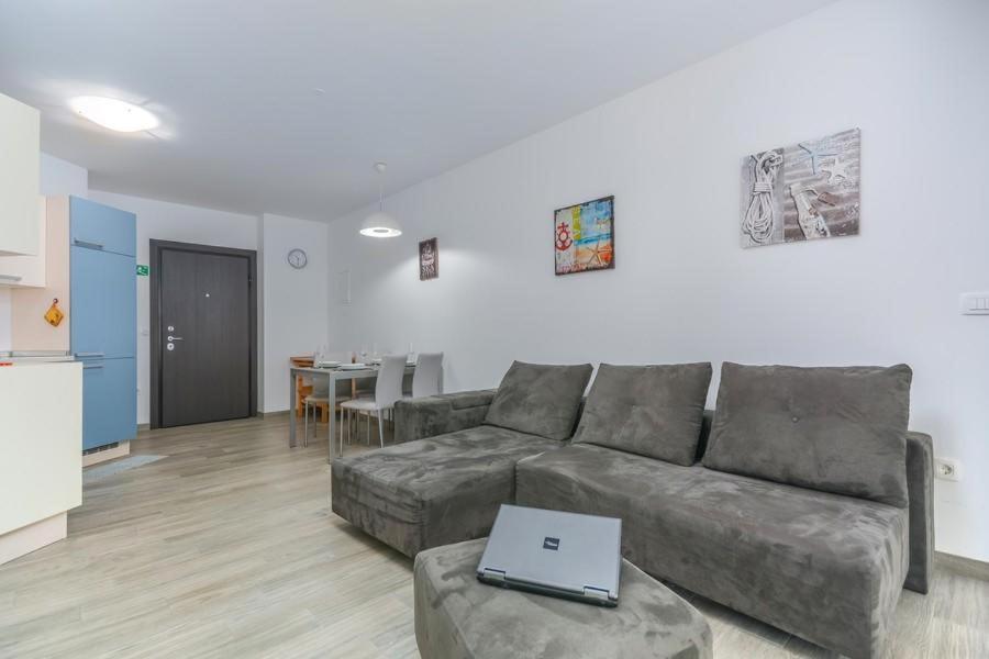 Hotel Lux Novigrad Istria Exterior foto